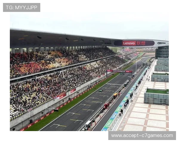 F1赛季再添惊喜 新车设计与赛道变化引发车迷热议